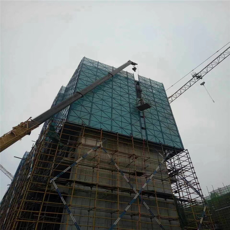 上海爬架網工程防護中起到了很大的作用
