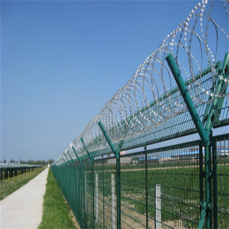 南京機(jī)場(chǎng)鋼筋網(wǎng)圍界